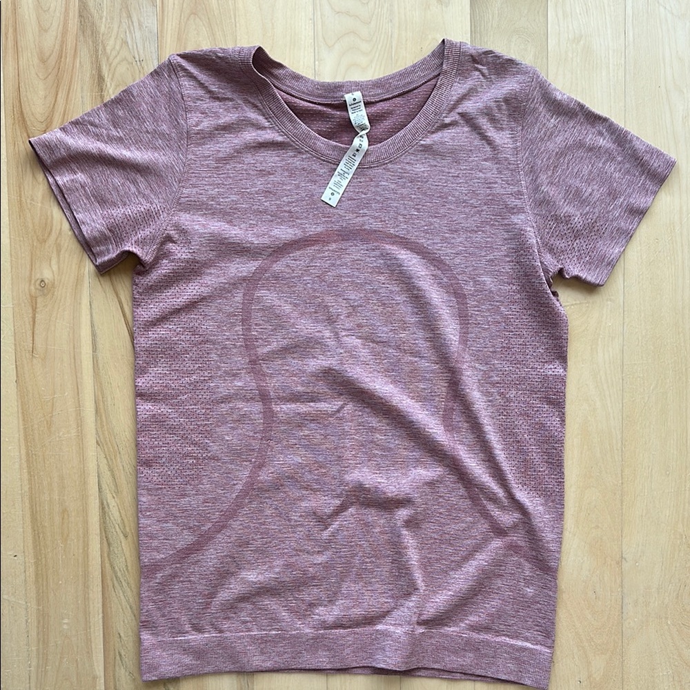 Lululemon Athletica Purple Fitted Short Sleeve T-Shirt
